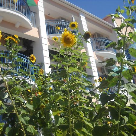 Olive Bay Hotel Agia Efimia Exteriér fotografie
