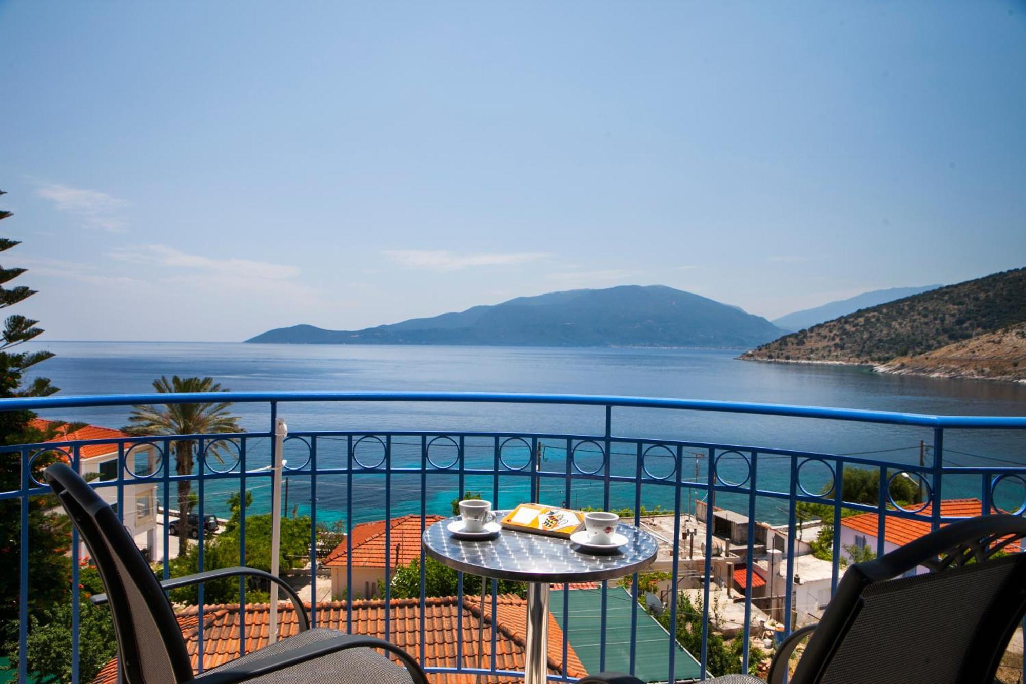 Olive Bay Hotel Agia Efimia Exteriér fotografie