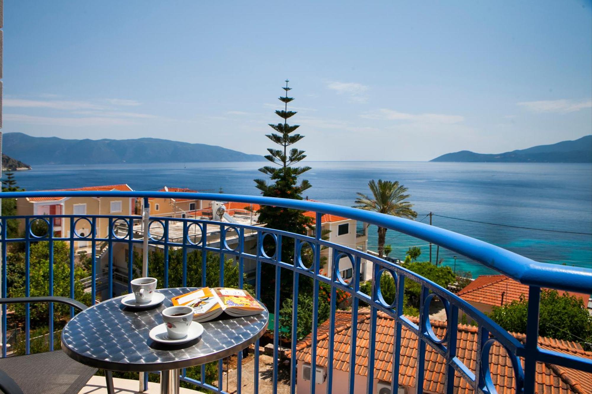 Olive Bay Hotel Agia Efimia Exteriér fotografie