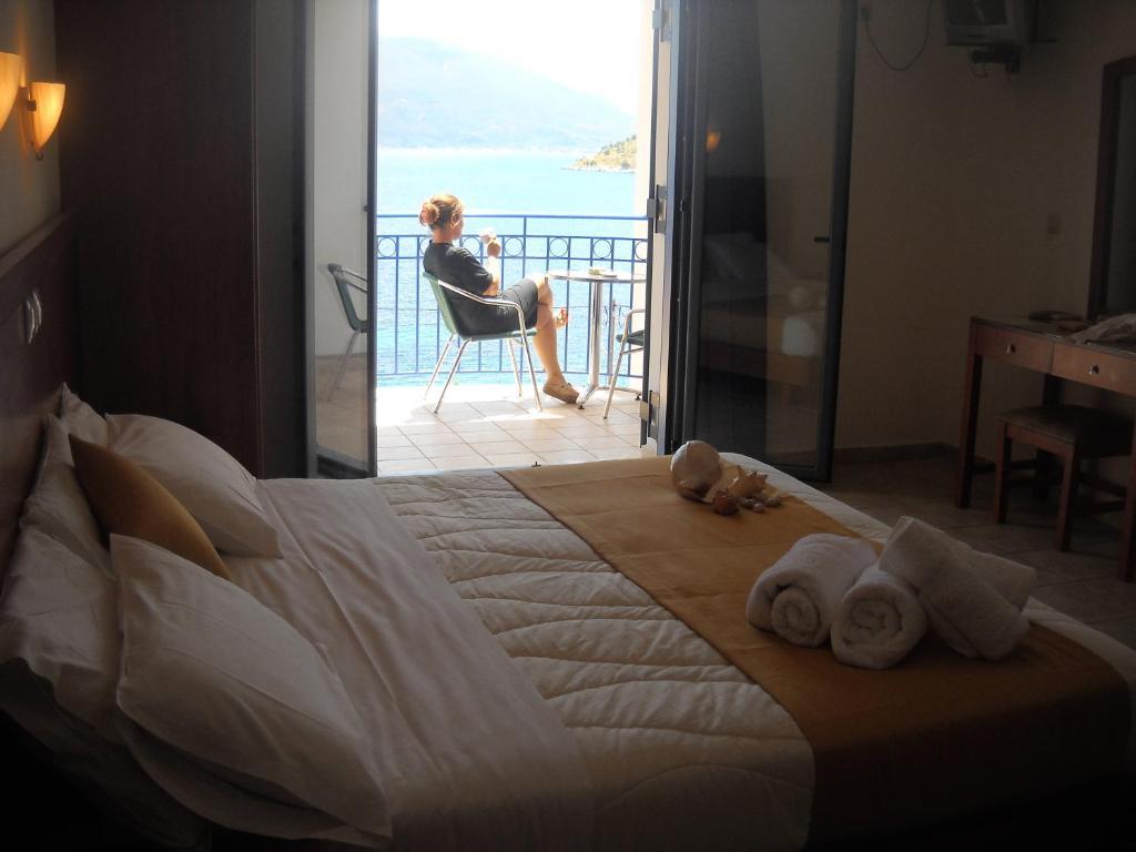 Olive Bay Hotel Agia Efimia Pokoj fotografie
