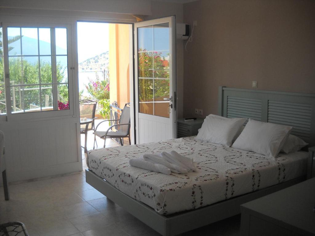 Olive Bay Hotel Agia Efimia Pokoj fotografie